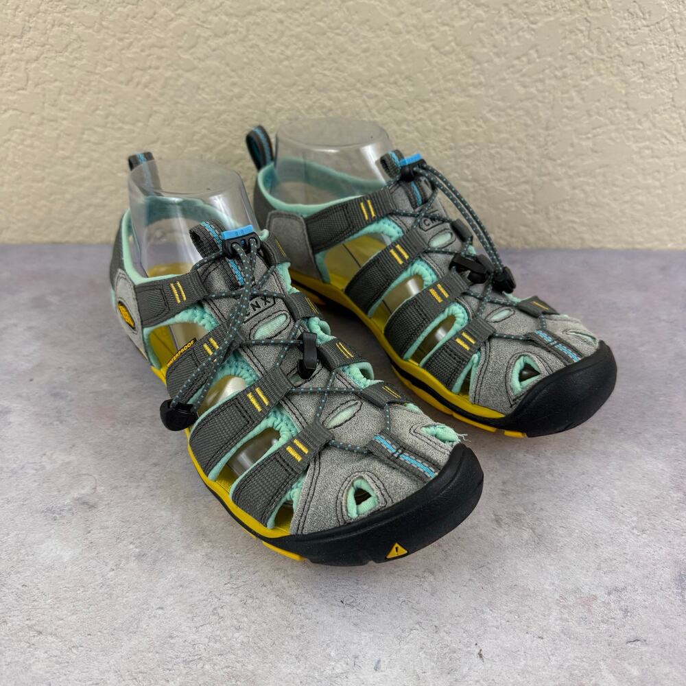 KEEN Sandals Womens 7 Clearwater CNX Hiking Ourdoor Sport Waterproof Aqua